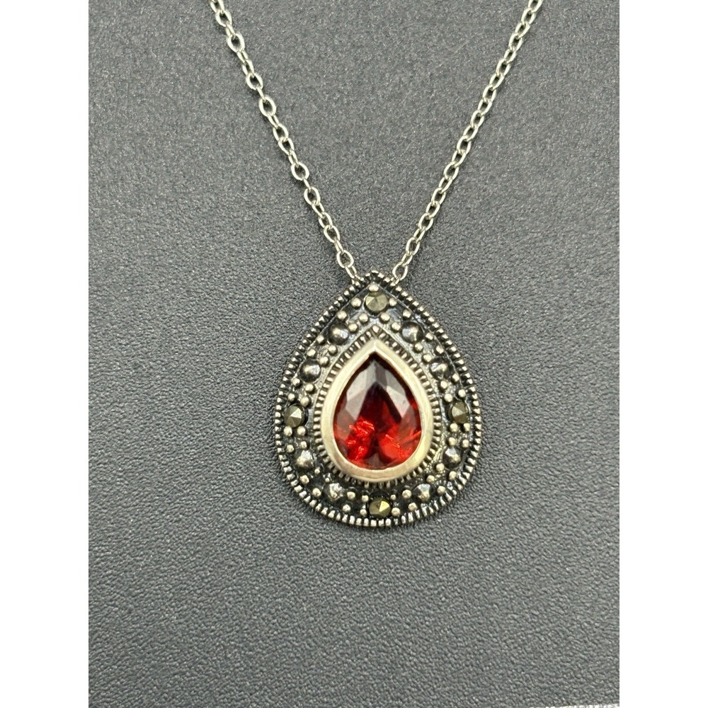 Vintage 18" Sterling Silver Garnet Marcasite Pendant Necklace E20